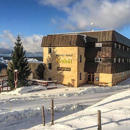 Horsky Hotel Kubat Benecko Exterior foto